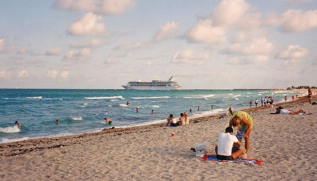 Beach Haus Key Biscayne Contemporary Apartments Key Biscayne Fl Beach Haus Key Biscayne Contemporary Apartments Key Biscayne Fl